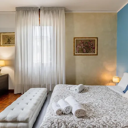 Apartment Le Dimore Centro - Strategico Per Verona