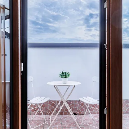 Le Dimore Centro - Strategico Per Apartment