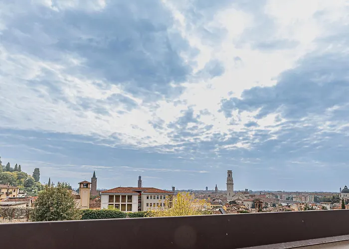 Le Dimore Centro - Strategico Per